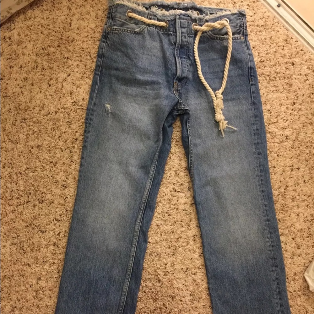 Women’s jeans
